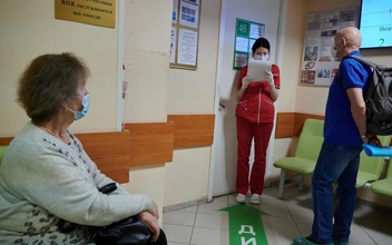 Пожилые люди признались, что придает им сил во время посещения врача. Это очень трогательно