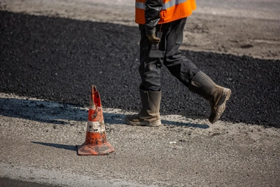 Новосибирской компании запретили регистрировать машины за долги