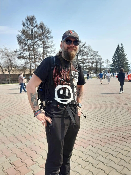 Константин профессионально занимается туризмом. Дважды он поднимался на вершину Эльбруса | Источник: Константин Сибиряк