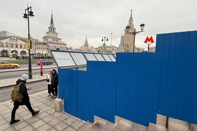 Выход метро «Комсомольская» у вокзала закрыли