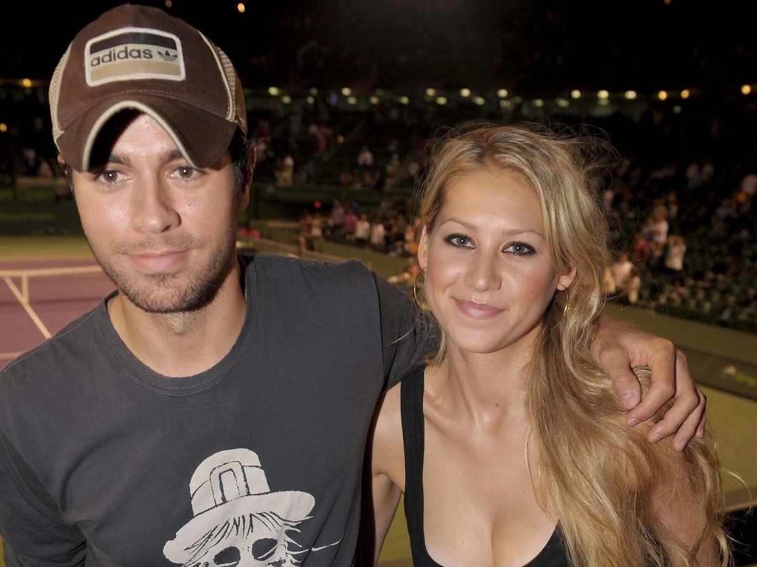 Анна Курникова и Энрике Иглесиас стали родителями в четвертый раз | marieclaire.ru