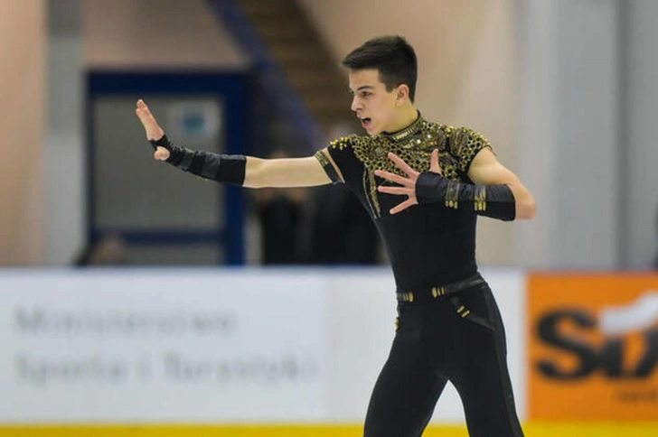 Петр Гуменник | www.starhit.ru