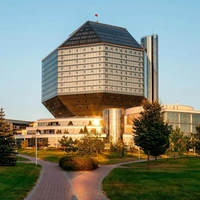 «Будто в сказку попали»: почему россияне массово едут в Беларусь на майские