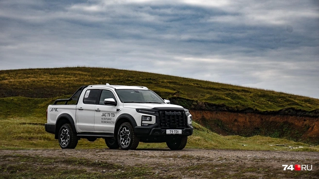 JAC T9&nbsp;— более оснащенная и комфортная версия младших пикапов T6 и T8 | Источник: Артем Краснов
