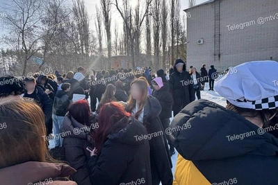 Эвакуация учащихся в воронежских колледжах 10 марта