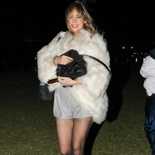 И все-таки девочка! Стал известен пол ребенка Роберта Паттинсона и Сьюки Уоттерхаус