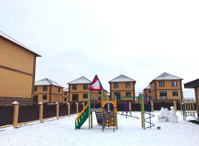 У новосибирцев есть возможность переехать на природу | Источник: экопоселок «Дома»