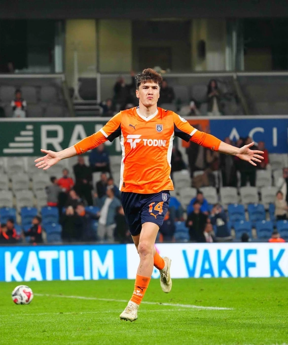 Шомуродов забил семь голов  | Источник: пресс-служба ФК «Истанбул Башакшехир»