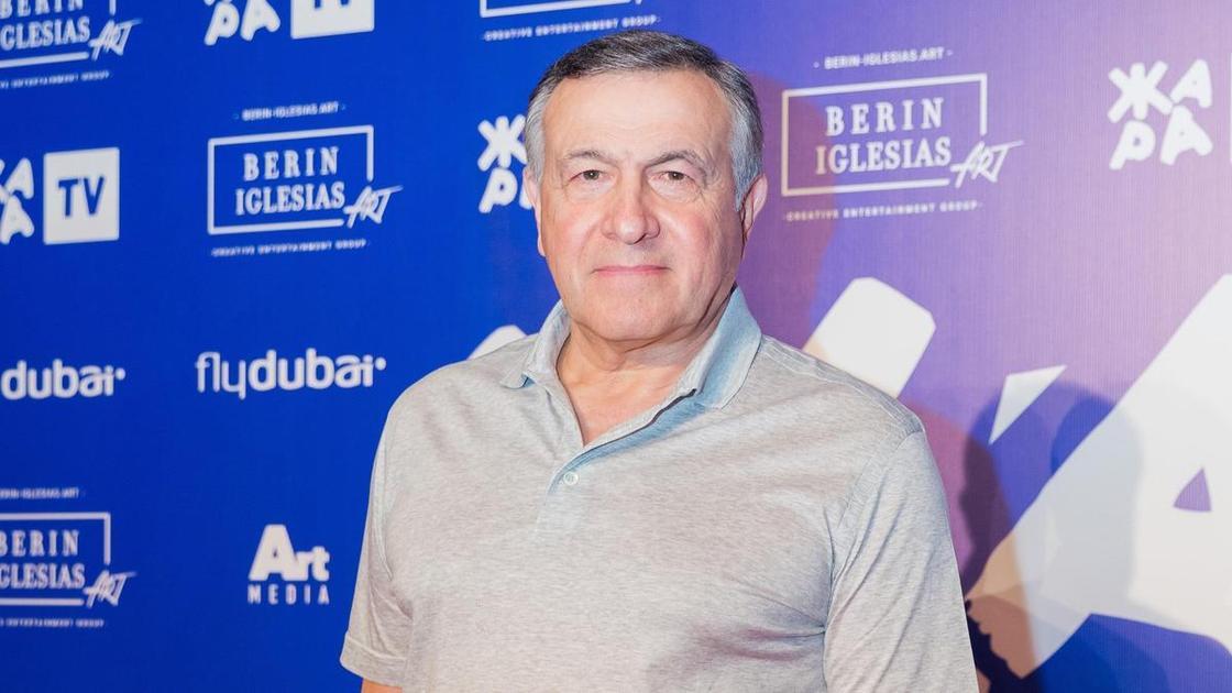 Два года назад Агаларов появлялся на публике с другой красавицей