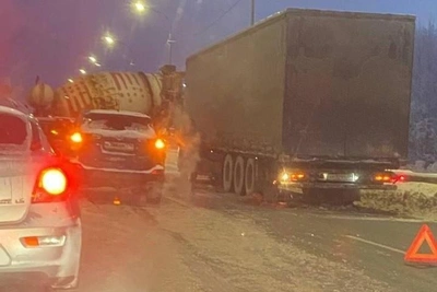 Police Detail Four-Vehicle Crash in Arkhangelsk