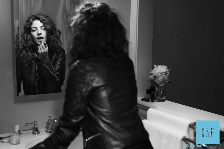 Оливия Терлби | Источник: GAP