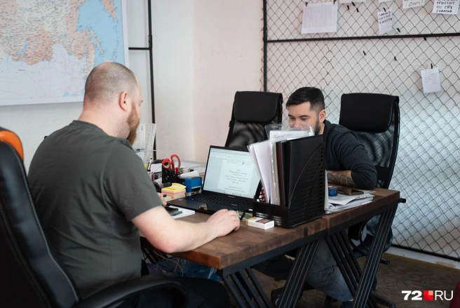 Не только производство, но и офис работает на бизнес | Источник: Илья Чикотин / 72.RU