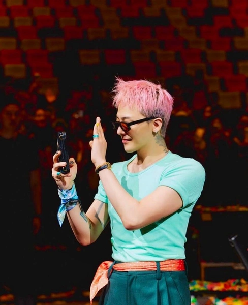 G-DRAGON турнесінің жалғасы —2025 WORLD TOUR: күндер, қалалар, билеттер | Источник: G-DRAGON