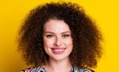 Стоматолог Шелудкова рассказала, как убрать щель между передними зубами