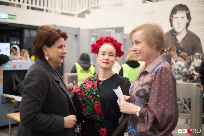 Можно устраивать модный показ моделей в кокошниках | Источник: Роман Данилкин / 63.RU