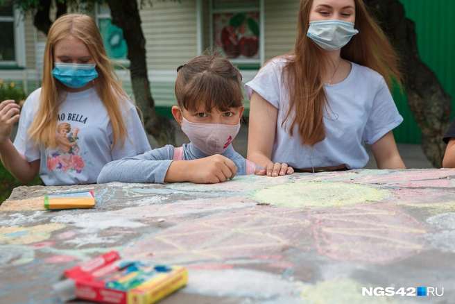 Из-за высокой заболеваемости ОРВИ и гриппа дети вынуждены сидеть дома | Источник: Максим Серков / NGS42.RU