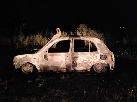 На Алтае нашли сгоревшую машину с прикованным наручниками трупом | Источник: МСО СУ СКР по Алтайскому краю