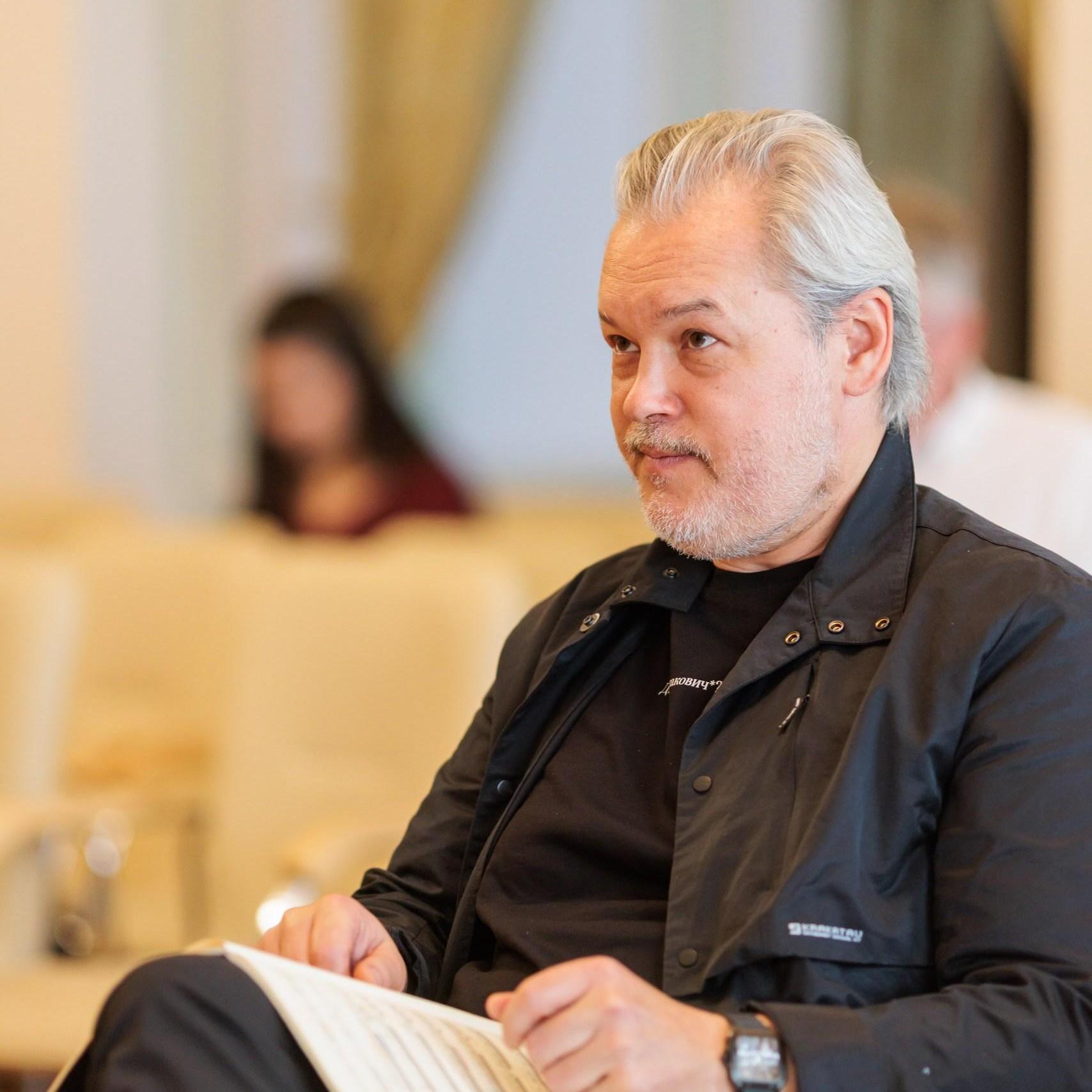 <p>Вадим Репин</p>