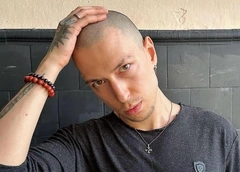 Вампира Артема Краснова из «Битвы экстрасенсов» обвинили в мошенничестве: возбуждено уголовное дело