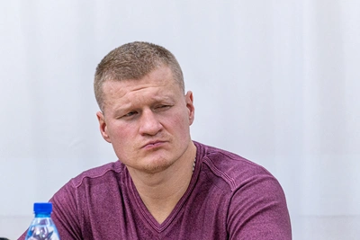 В Волгоград прибыл легендарный боксёр Александр Поветкин