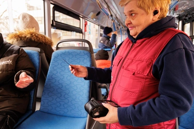 Красноярцы спорят об отмене кондукторов и их зарплате