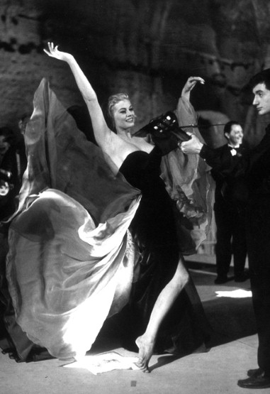 Надето и «стоп, снято!»: 26 знаковых платьев в истории кино