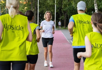 Найти своих и успокоиться: как комьюнити делают нас счастливее