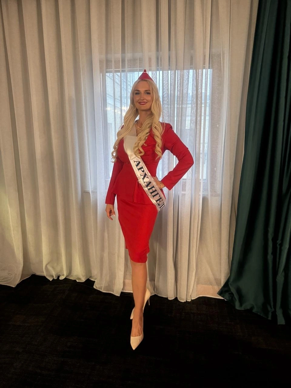 Так Анна выглядела в образе стюардессы | Источник: предоставлено Анной Катышевой