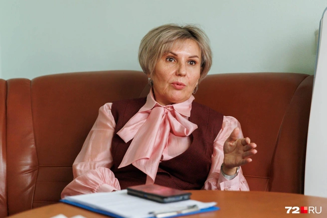 Татьяна 15 лет проработала в другом интернате. Чувствуется, что она любит свою работу | Источник: Ирина Шарова / 72.RU