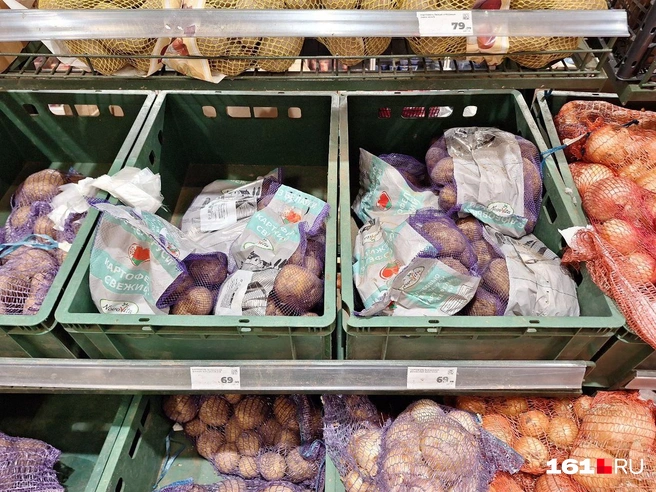 Для производителей раннего отечественного картофеля сезон сложился крайне неудачный | Источник: Александра Шевченко / 161.RU