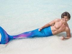 Шаляпин призывает остановить травлю Долиной, а влиятельных друзей — скинуться ей на квартиру