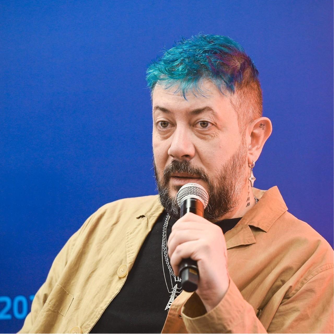 Артемий Лебедев 