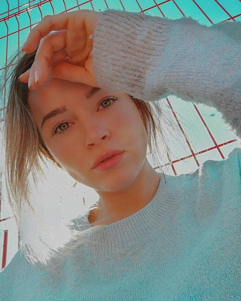 Полина Гренц