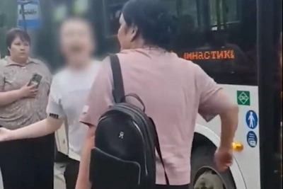 Tobolsk family recounts acid burns and meme fame