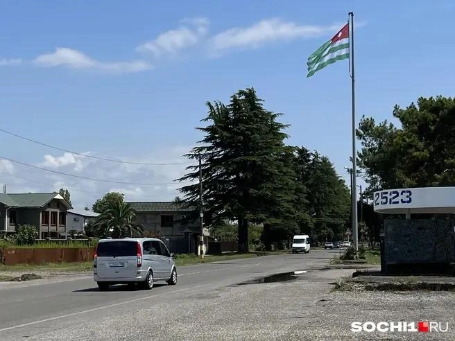 Двухлетняя девочка из Москвы погибла после падения в сероводородный источник в Абхазии | Источник: Анна Грицевич / SOCHI1.RU