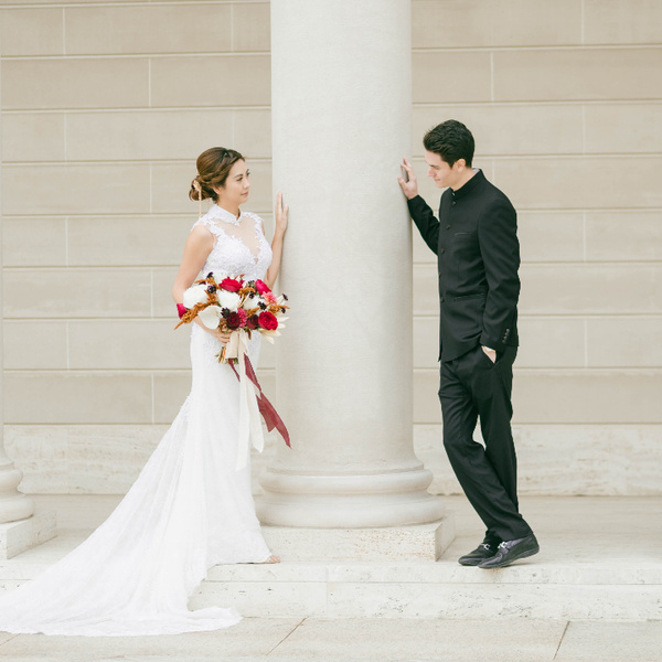 Тайный брак и стрельба в невесту: 10 самых безумных и романтичных свадебных традиций со всего мира