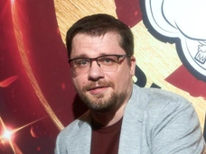 Шахназаров: «Харламов серьезно сравнивает людей, гибнущих на СВО, с болельщиками ЦСКА и „Спартака“?»
