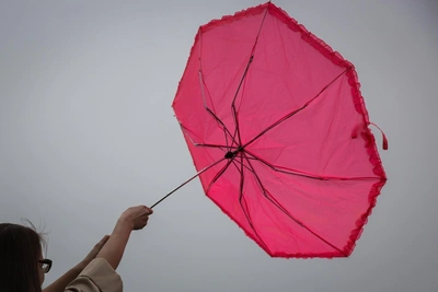 Wind up to 22 m/s moving toward Kuzbass
