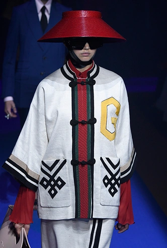 Gucci SS18: жить иначе, жить весело