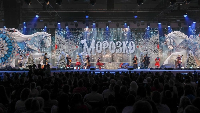 Спектакль «Морозко» (0+) — современная интерпретация известной сказки | Источник: пресс-служба НЦ «Россия»