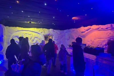 Ледяной бар открыли в центре Мурманска