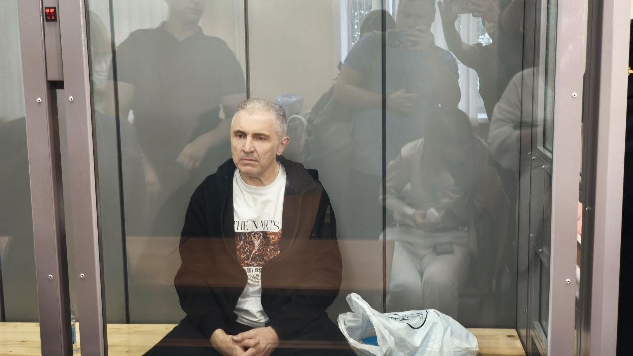 Экс-министр транспорта Самарской области хочет выйти по УДО