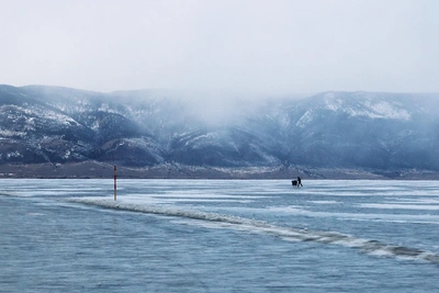 Туристы оставят машины на Ольхоне до лета