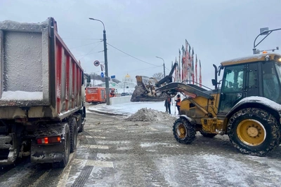 Дорожники Нижнего Новгорода работают круглосуточно из-за снегопада