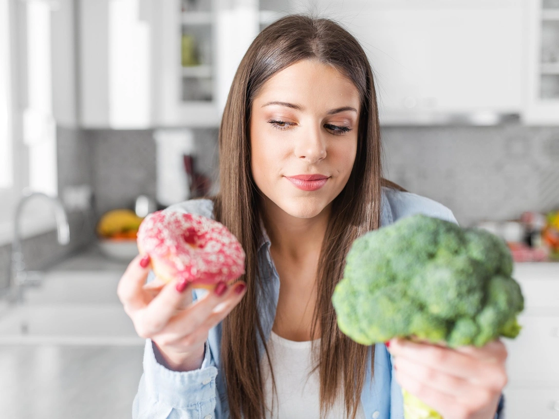 5 продуктов, которые снижают иммунитет | marieclaire.ru