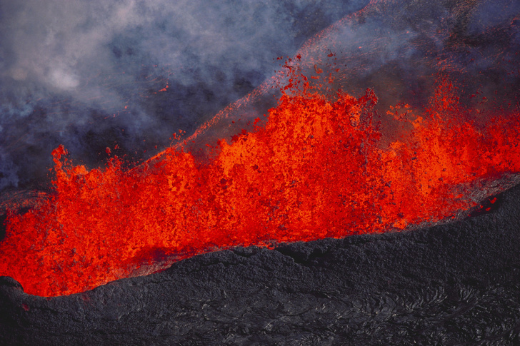 Кровь земли и ее тайны: что известно науке о вулканической лаве