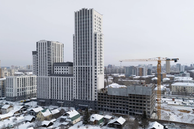 В границах улиц Бакинских Комиссаров, Кировградской, Калинина и Соснового переулка строят три дома, три двора и подземный паркинг | Источник: PRINZIP