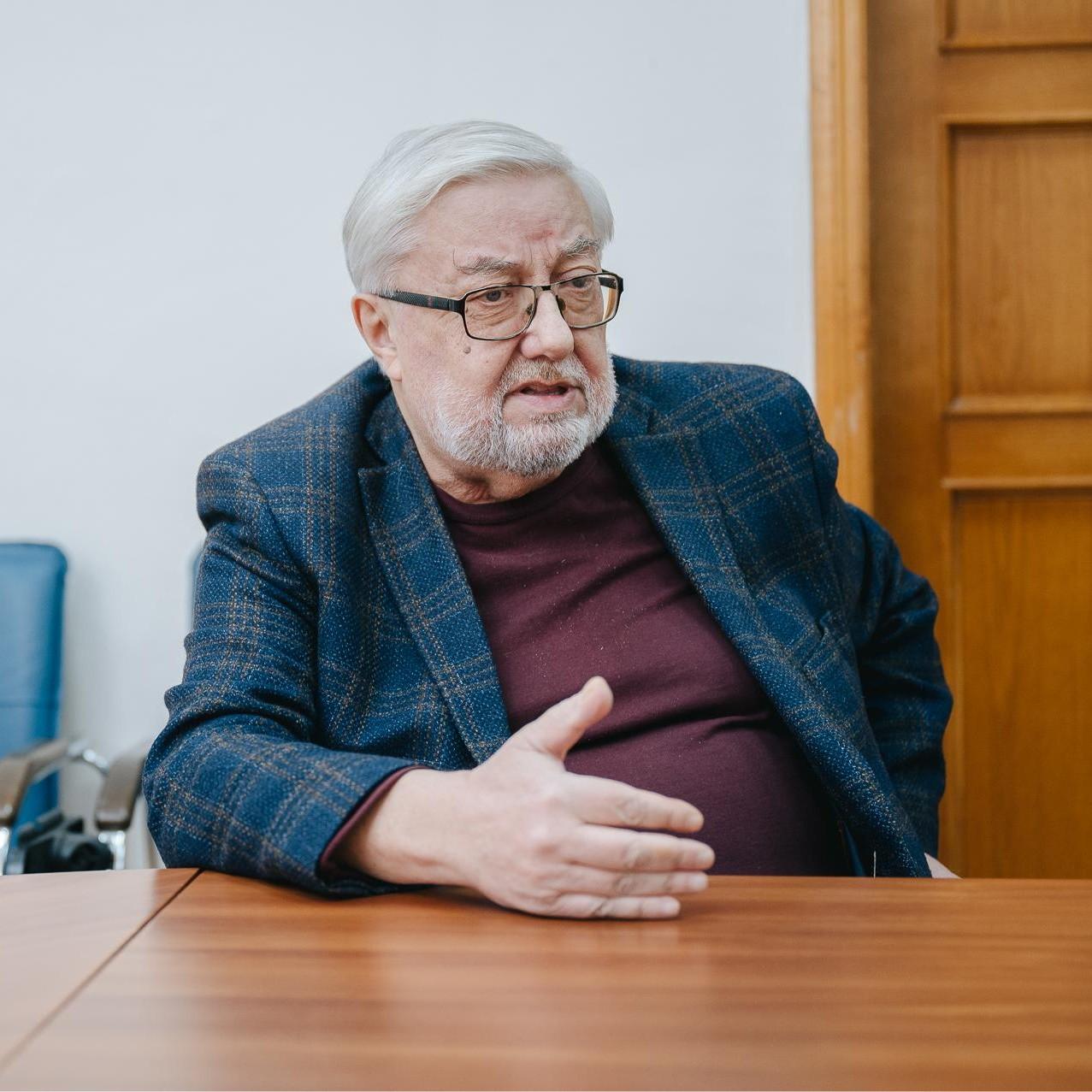 <p>Георгий Остапкович</p>