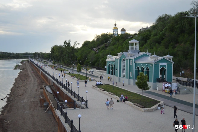Пусть на набережной всегда будет так спокойно | Источник: Анастасия Баринова / 56.RU