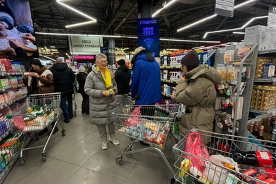 Очереди парализовали супермаркеты Владивостока перед Новым годом